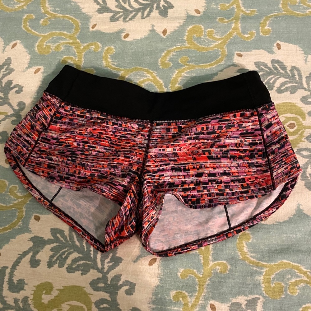 Lululemon Speed Short Size 6